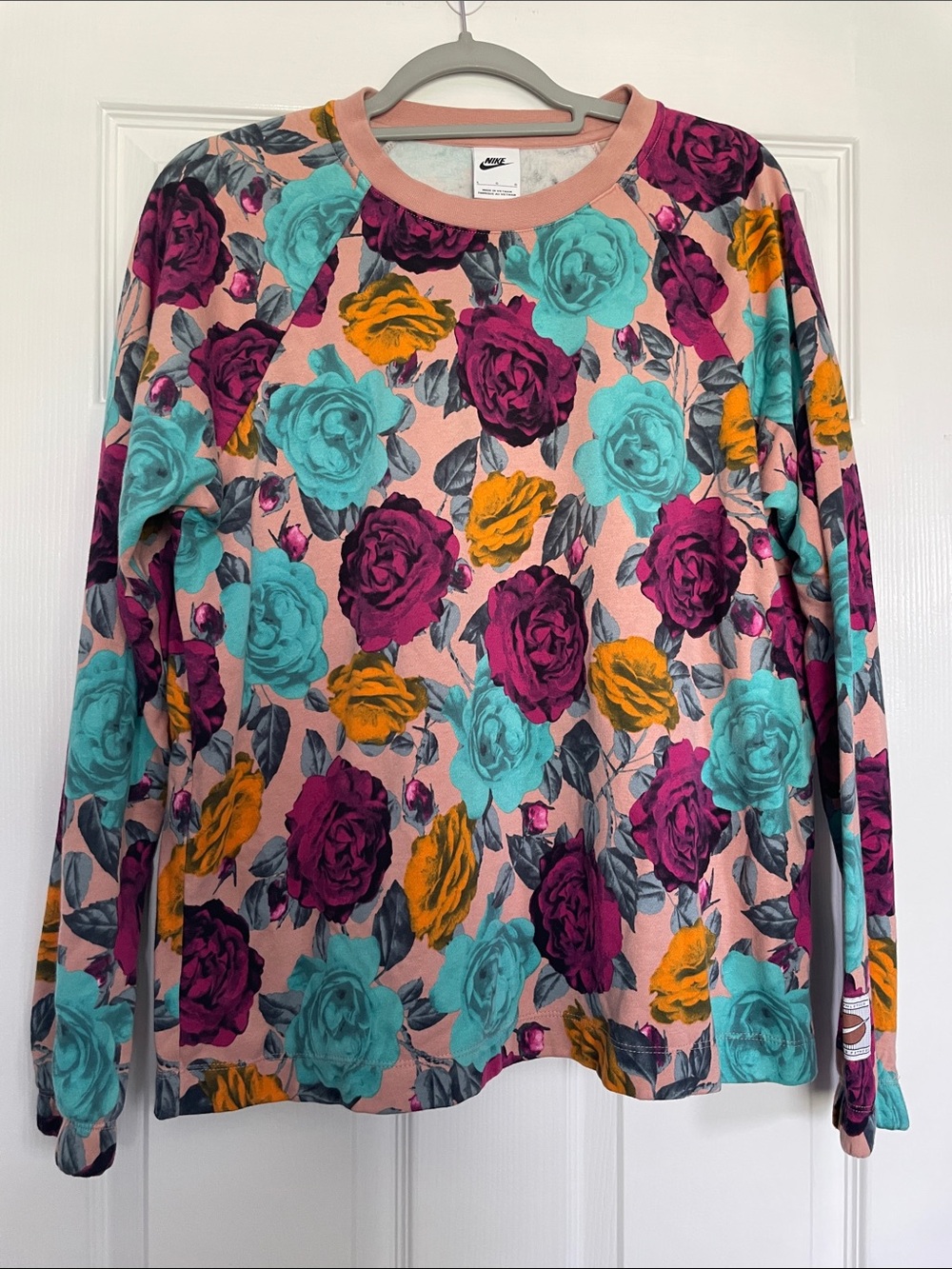Nike Women’s Peach Floral Crewneck Sweatshirt with Teal & Magenta Roses